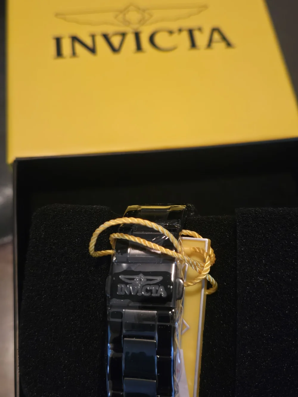 50859 Invicta Pro Diver Lady PC21 J Quartz 38mm Black Silver Dial Watch